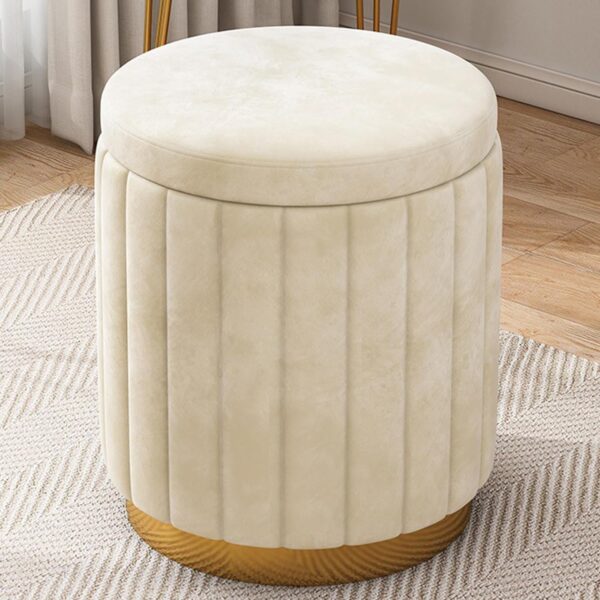 Pouffes & Ottomans