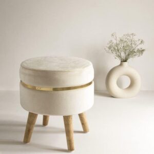 Pouffes & Ottomans